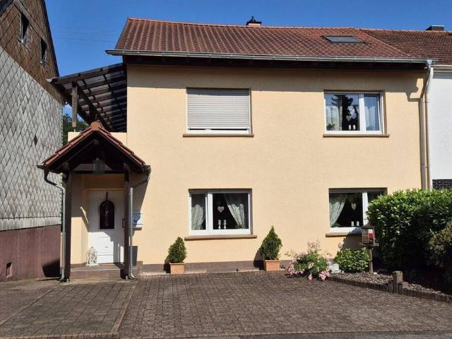 Haus kaufen in Nalbach, Piesbach