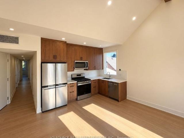 House for rent in University—Rosedale, Toronto