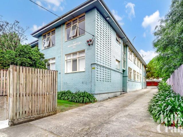 Apartment for rent in Murrumbeena, Melbourne