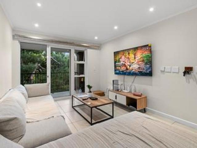 Apartment for sale in Cape Town, Western Cape