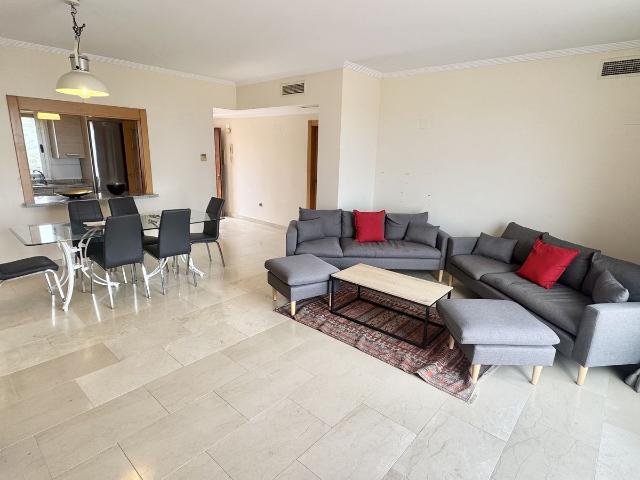 Apartamento en alquiler en El Velerín, Costa del Sol Occidental