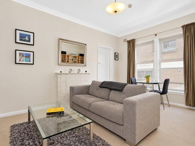Apartment for rent in Elizabeth Bay, Sydney