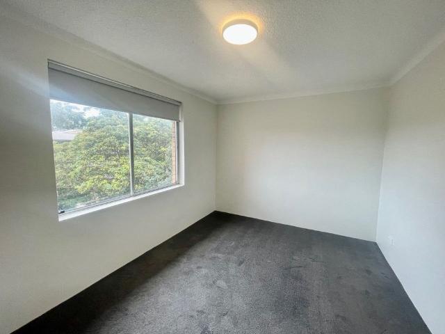 Apartment for rent in Rose Bay