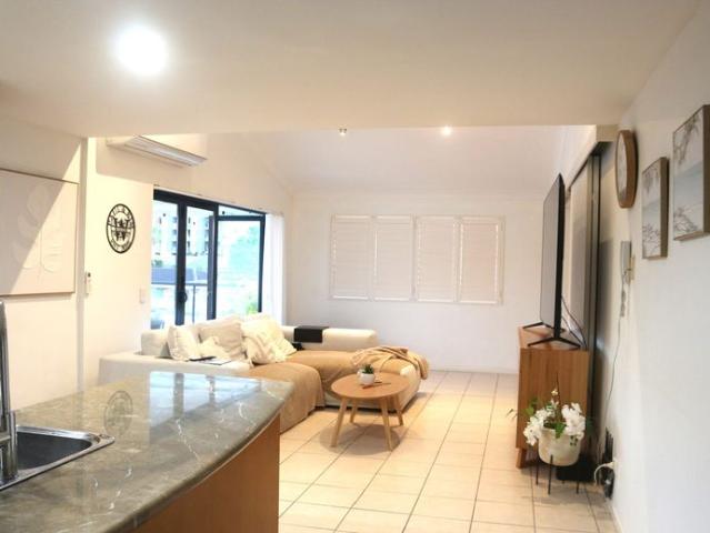 Apartment for rent in Southport, Gold Coast City