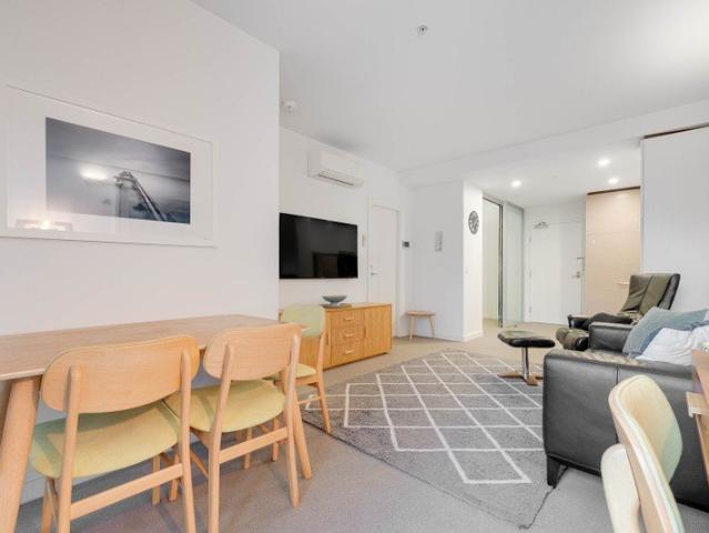 Apartment for sale in Melbourne