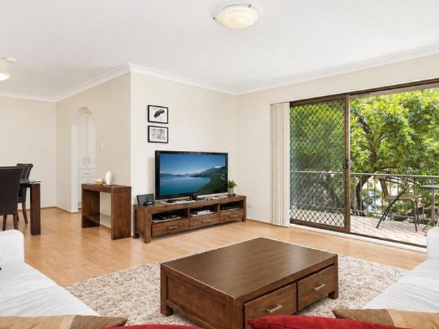 Apartment for rent in Coorparoo, Greater Brisbane