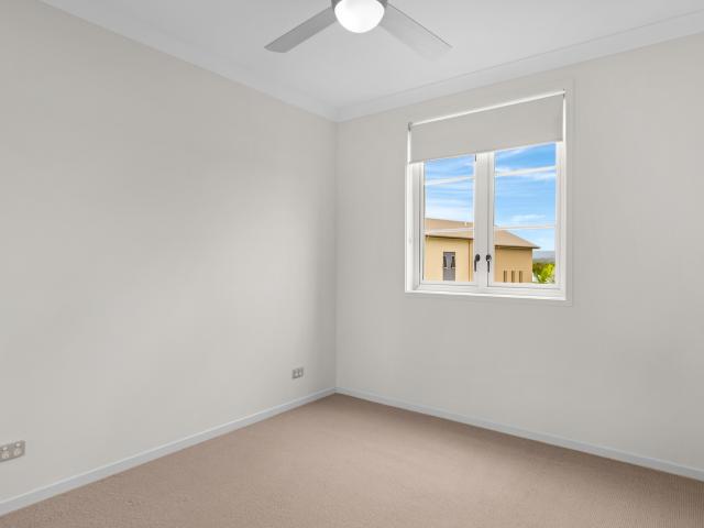 Apartment for sale in Fernbrook, Queensland
