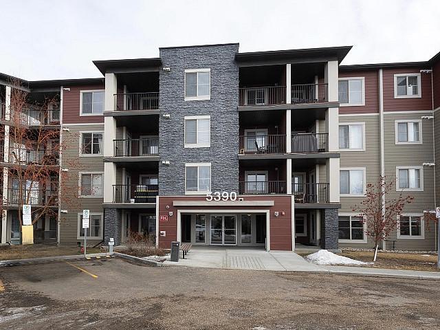 Condo for sale in Wedgewood, Alberta