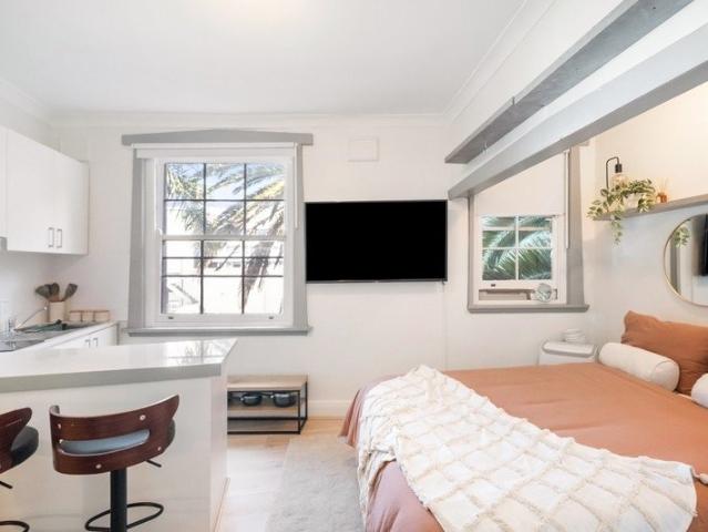 Granny Flat for sale in Sydney, New South Wales