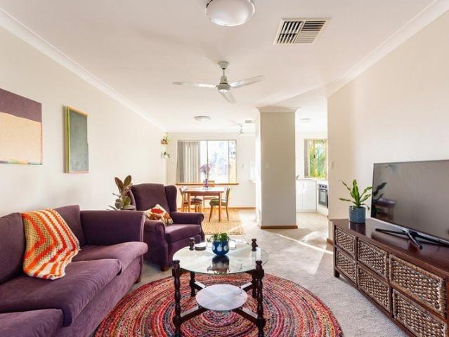Townhouse for rent in Maylands, Western Australia
