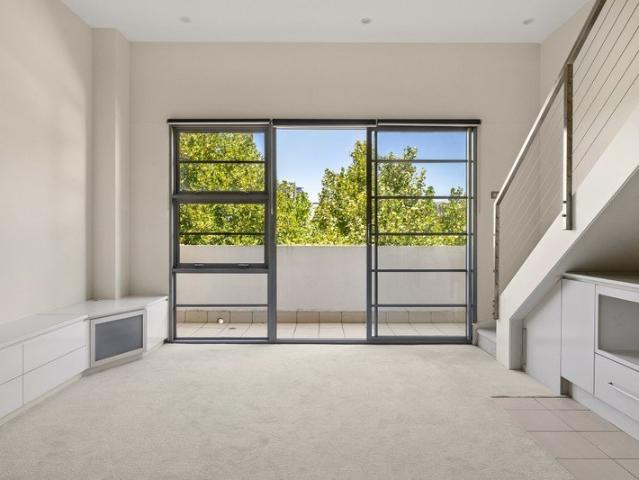 Apartment for rent in Crows Nest Junction, Sydney