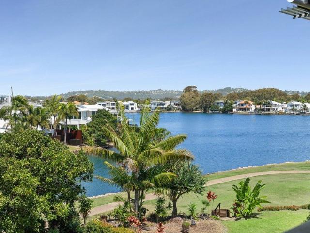 Apartment for sale in Kings Creek, Queensland