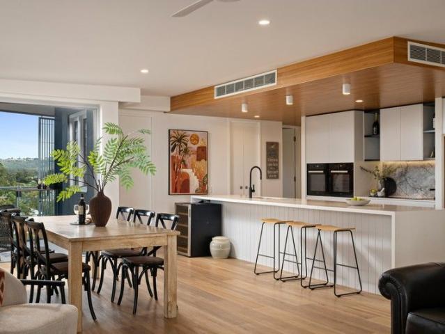 Apartment for sale in Alexandra, Queensland