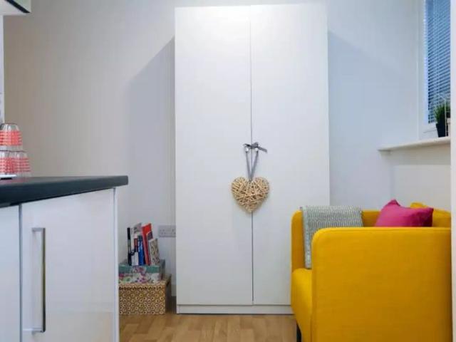 Studio for rent in Butterton, Staffordshire