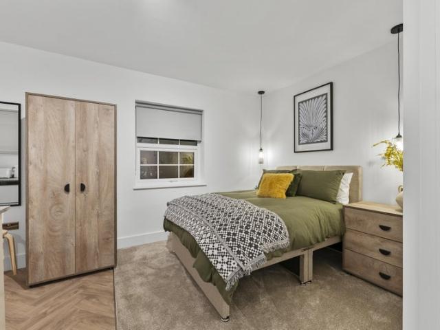 Studio for rent in Upperton, Eastbourne