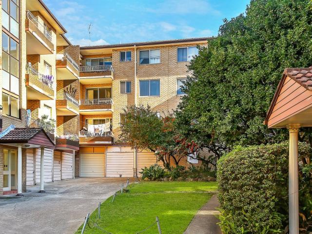 Apartment for rent in Banksia