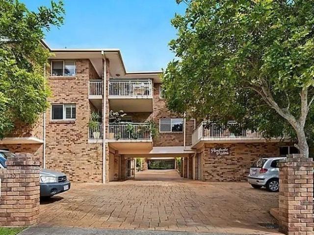 Apartment for rent in Coorparoo, Greater Brisbane