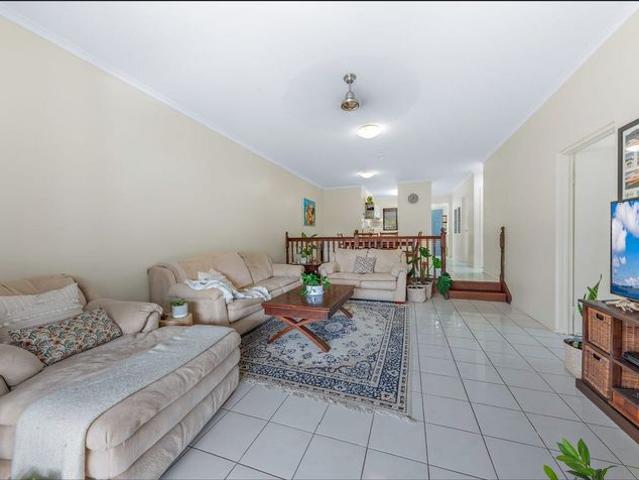 Apartment for rent in Cannonvale, Queensland