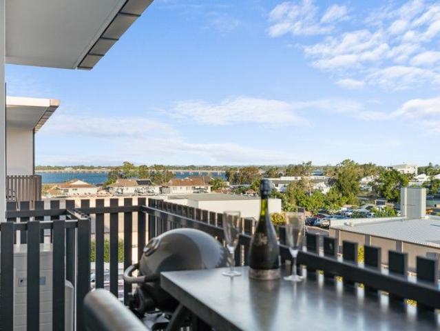 Apartment for sale in Toombul, Queensland