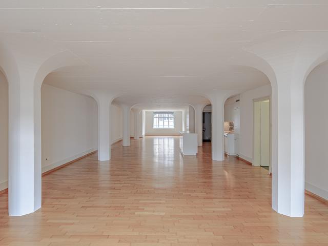 Apartment mieten in Einigen, Zürich