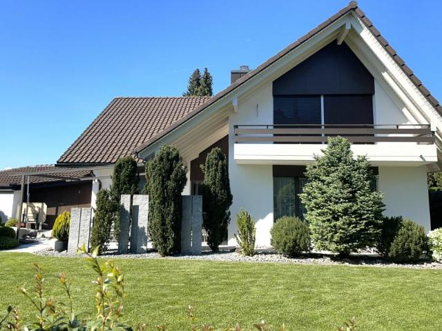 Einfamilienhaus kaufen in Oberentfelden, Aargau
