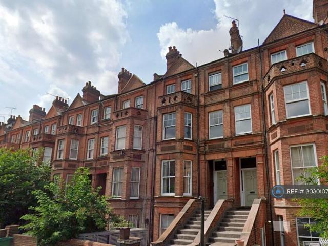 Apartment for rent in South Hampstead, Greater London