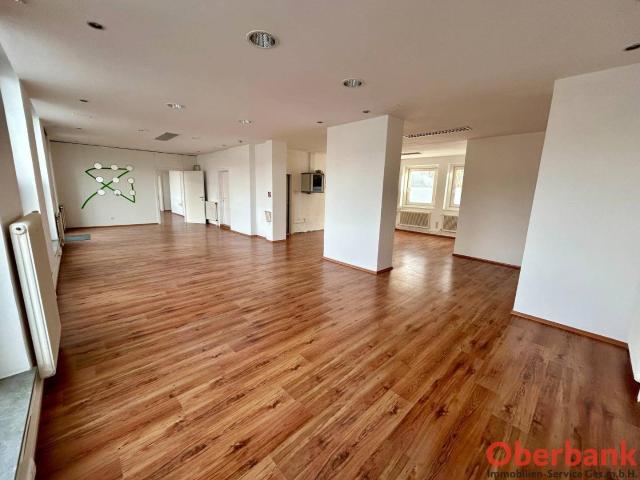 Büro mieten in Attnang-Puchheim, Oberösterreich