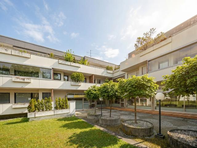 Dachgeschosswohnung kaufen in Pasing-Obermenzing, München