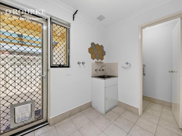 Villa for sale in Stirling, Western Australia
