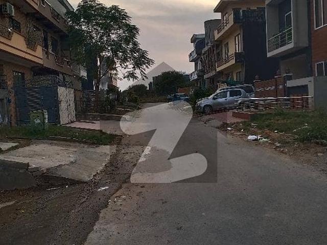 Property for sale in Islamabad