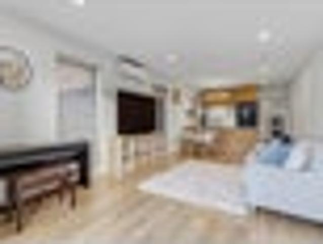 House for sale in Papakura