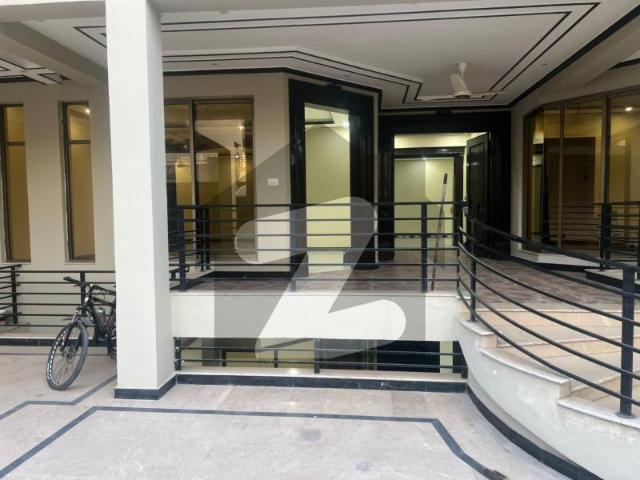 House for sale in Peshawar, North West Frontier Province