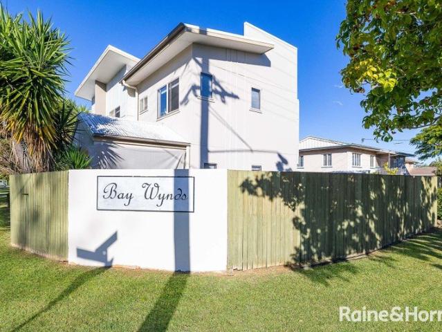 Townhouse for sale in Toombul, Queensland