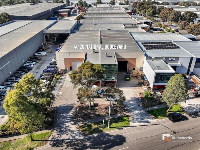 Warehouse for rent in Campbellfield, Melbourne