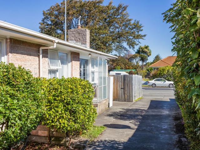 Property for sale in Canterbury