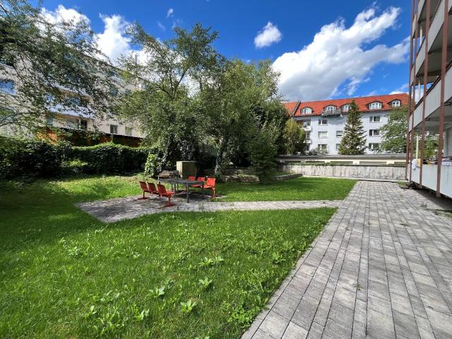 Wohnung kaufen in Milbertshofen-Am Hart, München