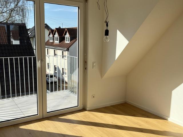 Etagenwohnung mieten in Frankfurt am Main, Schwanheim