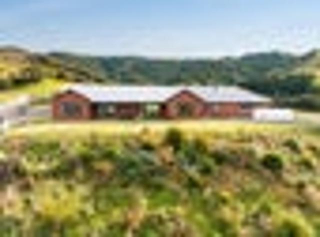 House for sale in Otakou