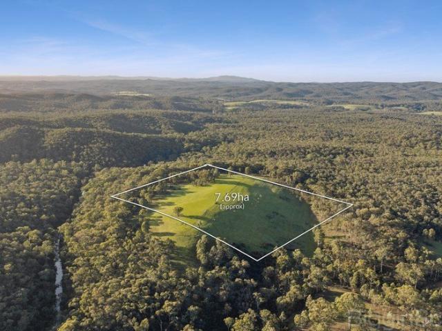 Acreage for sale in Glenlyon, Victoria