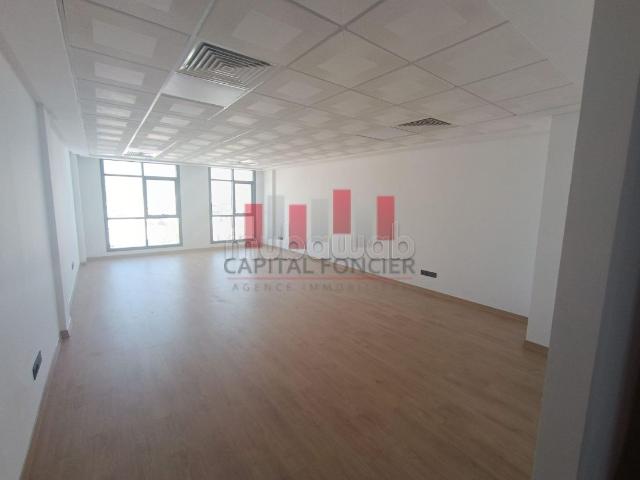 Bureau location à Anfa, Gharb-Chrarda-Beni Hssen
