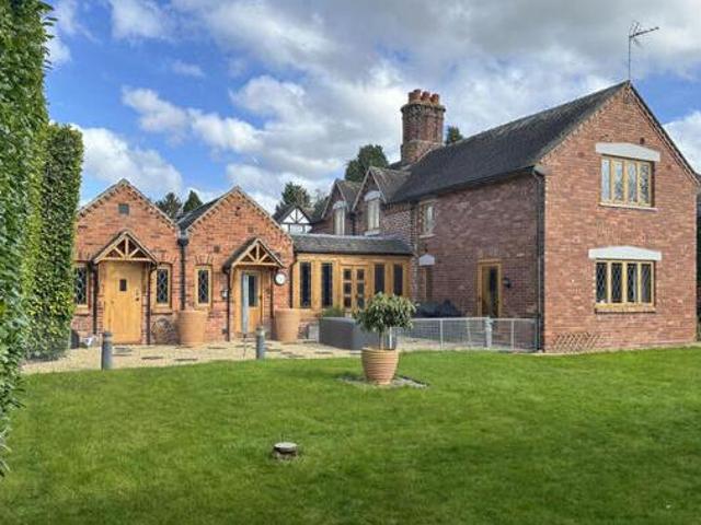 House for sale in Lyons, Greater London