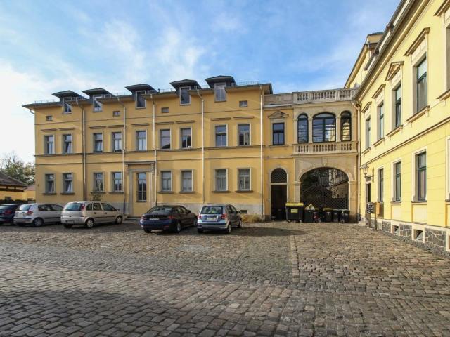 Dachgeschosswohnung kaufen in Grimma, Sachsen