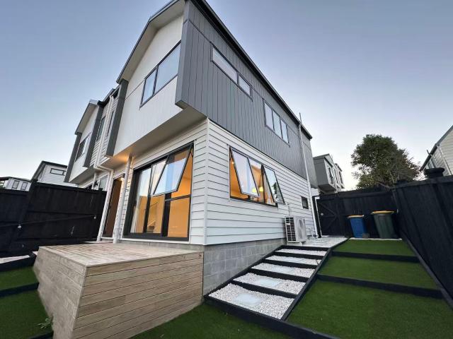 House for rent in Whangaparaoa, Oroua County