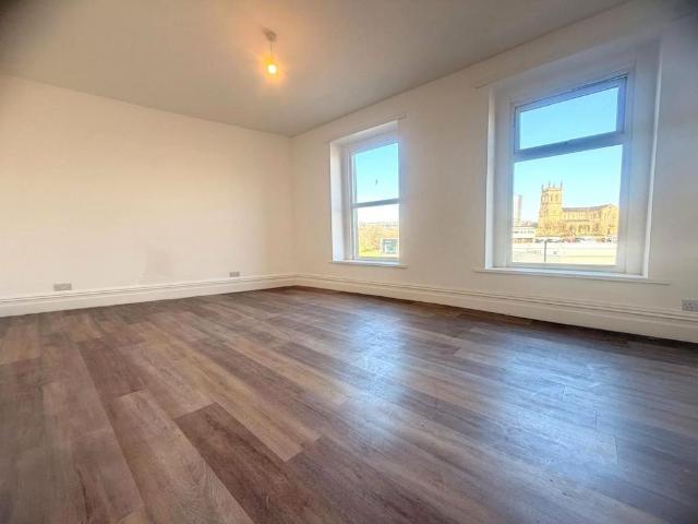 Apartment for rent in Queen's Park, Blackburn