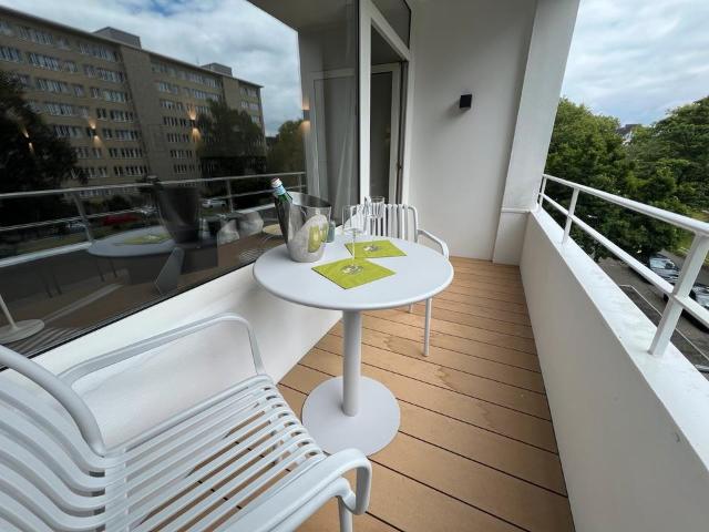 Wohnung kaufen in Kalkum, Düsseldorf