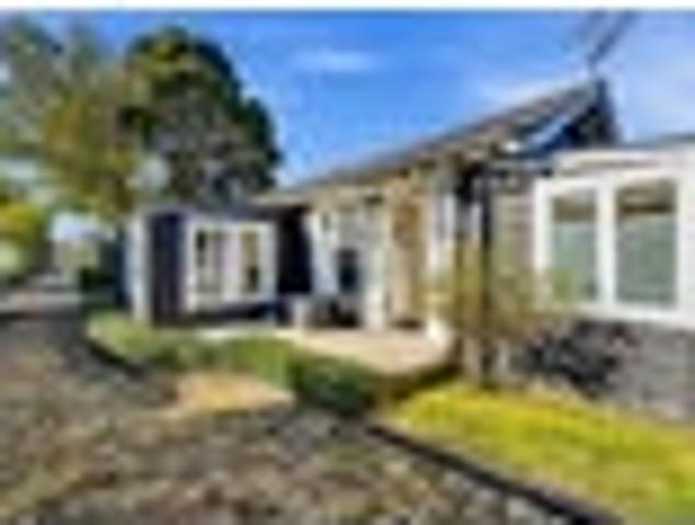 House for sale in Balmoral, Oroua County