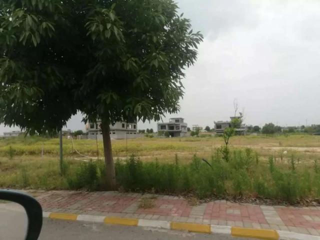 Land for sale in Islamabad