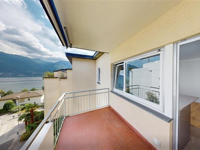 Attikawohnung kaufen in Minusio, Tessin