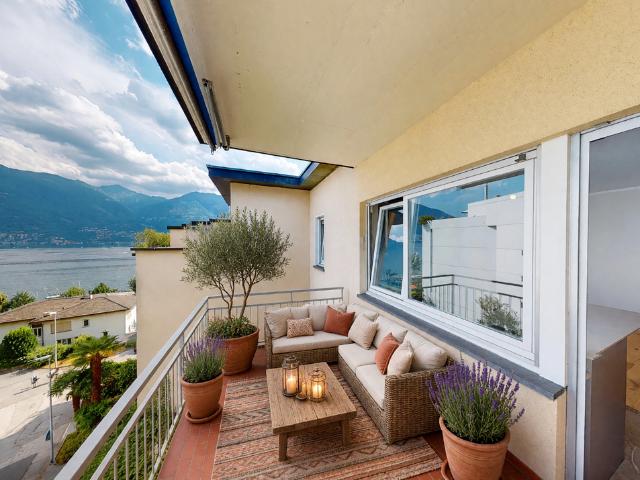 Attikawohnung kaufen in Minusio, Tessin