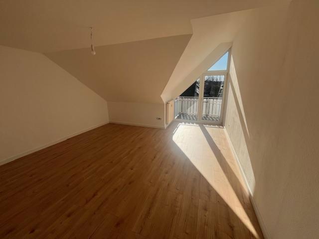 Dachgeschosswohnung kaufen in Delbrück, Nordrhein-Westfalen
